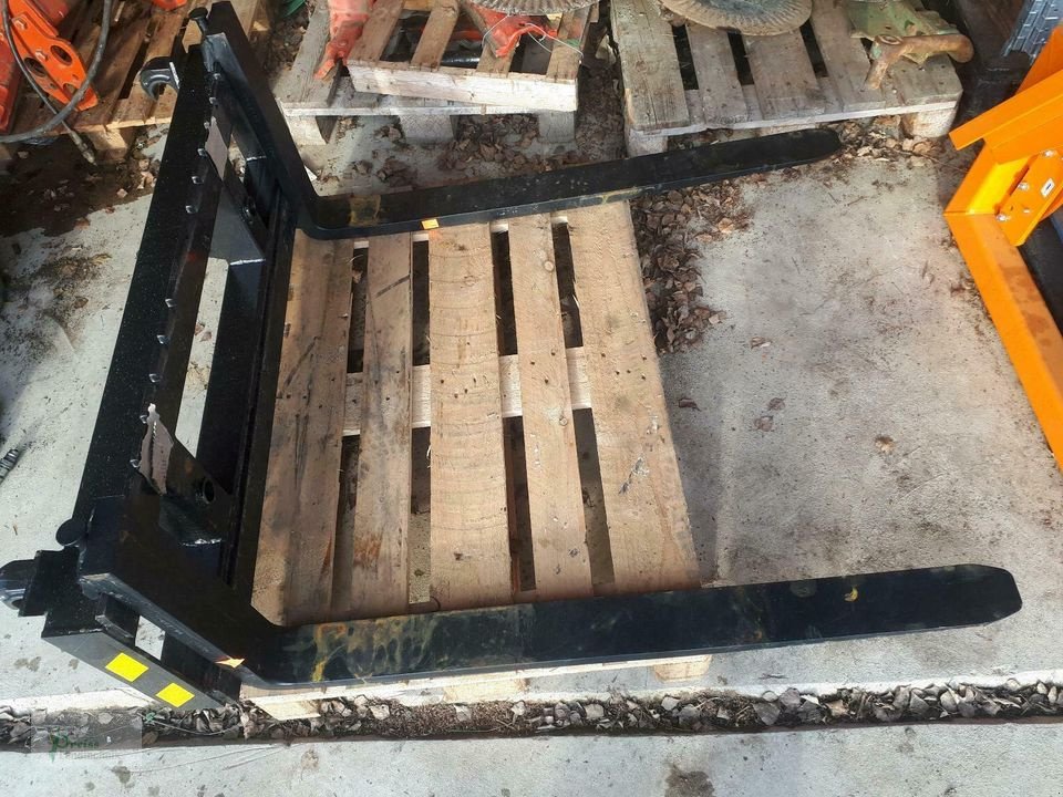 Palettengabel des Typs PreissTec Palettengabel mit Euroaufnahme, Neumaschine in Bad Kötzting (Bild 1)