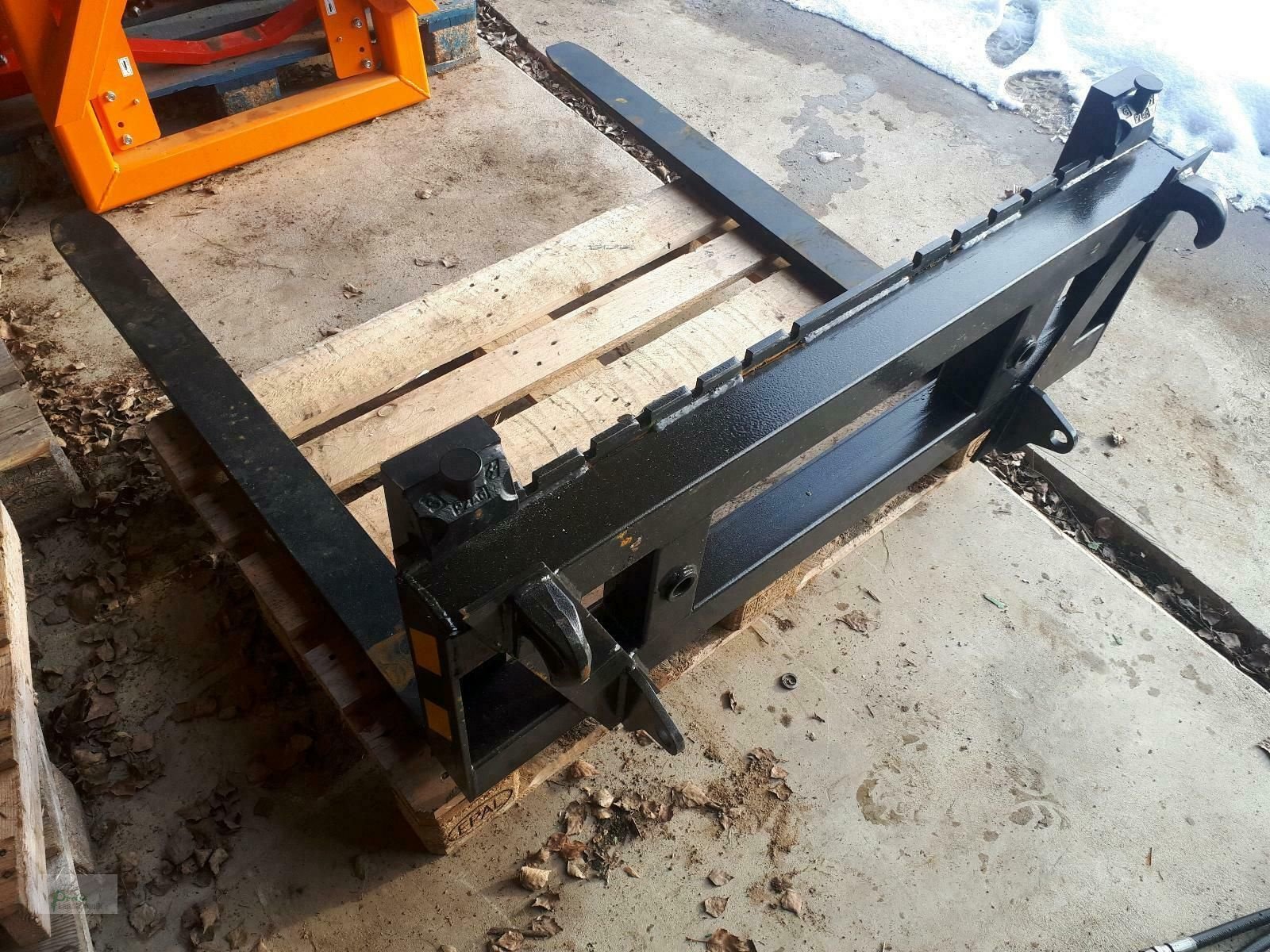Palettengabel des Typs PreissTec Palettengabel mit Euroaufnahme, Neumaschine in Bad Kötzting (Bild 3)