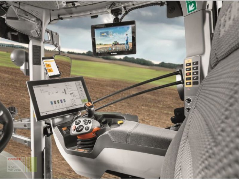 Parallelfahr-System of the type CLAAS TRIMBLE GFX-750, Neumaschine in Vohburg (Picture 1)