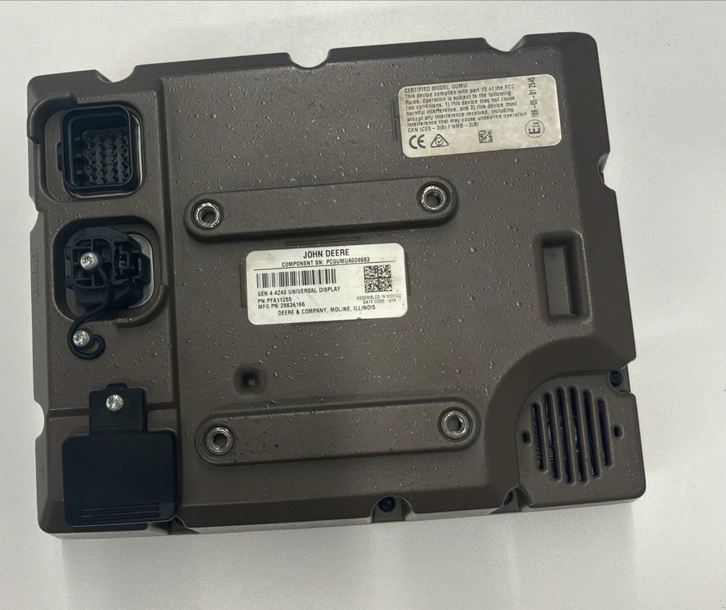 Parallelfahr-System типа John Deere 4240 Universal Display, Gebrauchtmaschine в Regensdorf (Фотография 2)