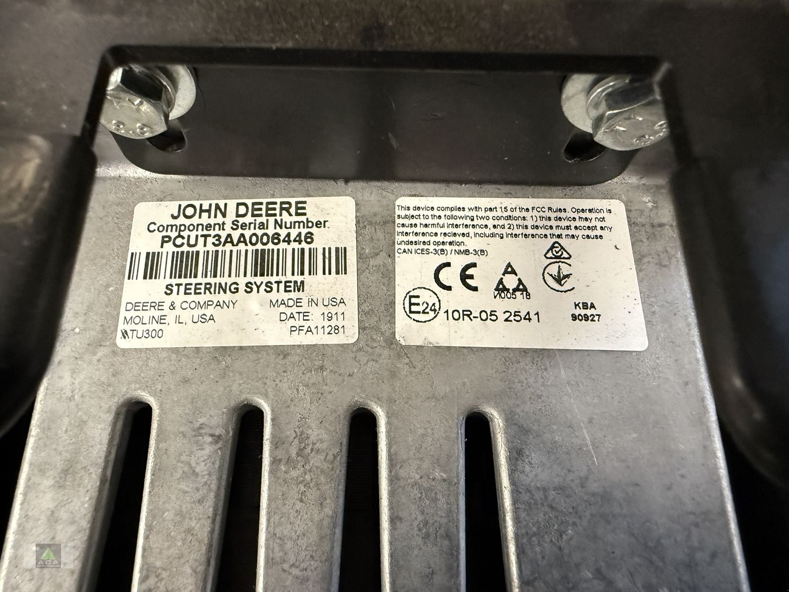 Parallelfahr-System типа John Deere Autotrac Universal 300, Neumaschine в Markt Hartmannsdorf (Фотография 3)