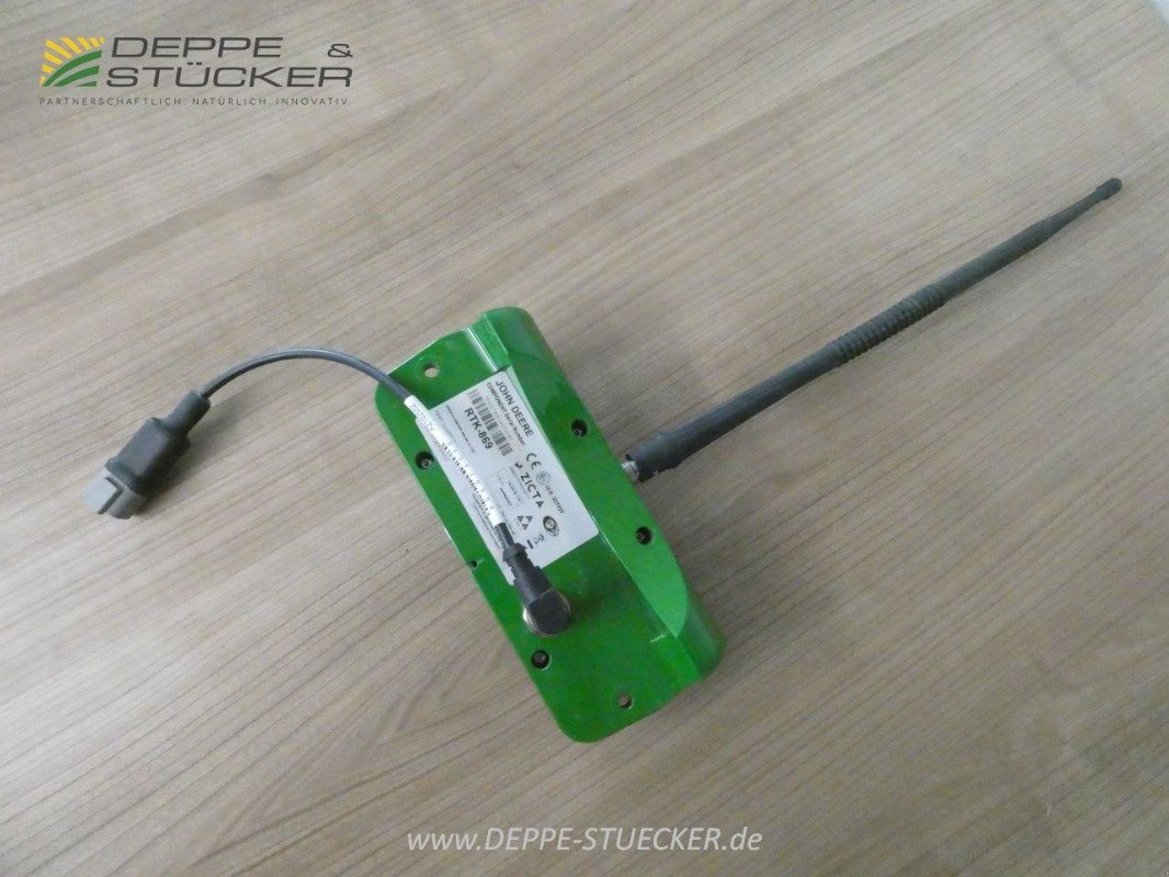 Parallelfahr-System des Typs John Deere RTK Fahrzeugbündel, Gebrauchtmaschine in Rietberg (Bild 2)