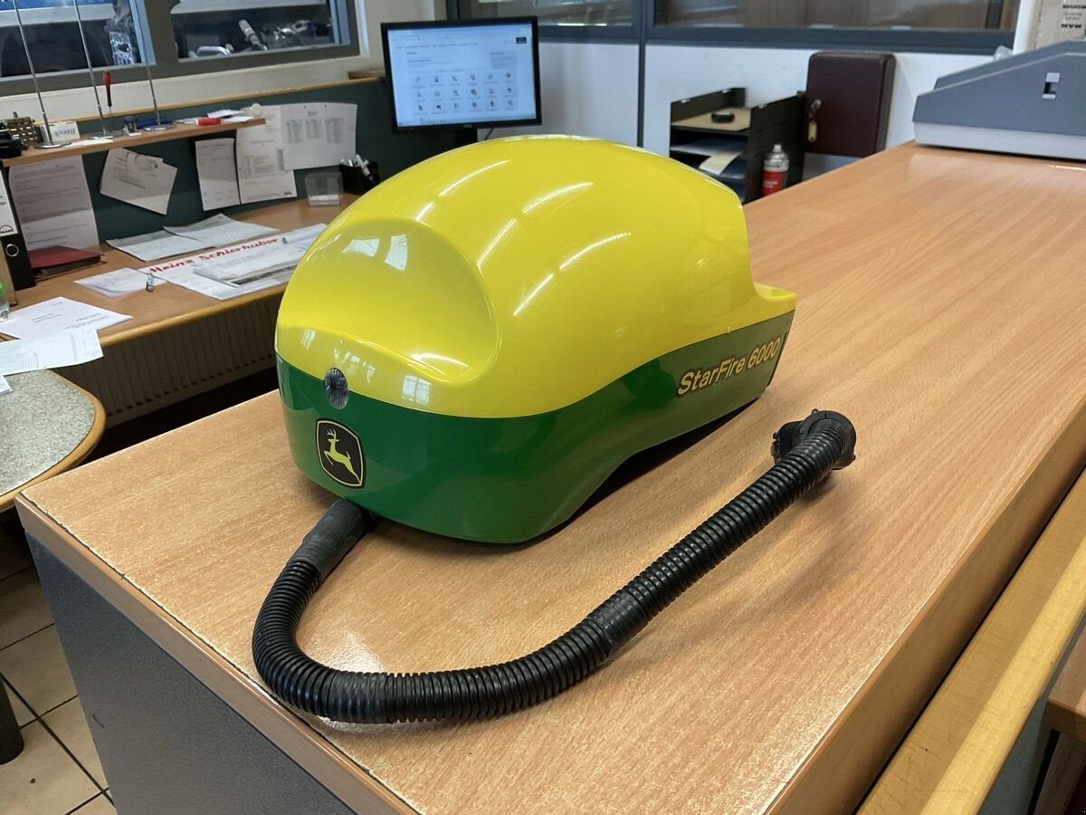 Parallelfahr-System des Typs John Deere Starfire 6000, Neumaschine in Zwettl (Bild 1)