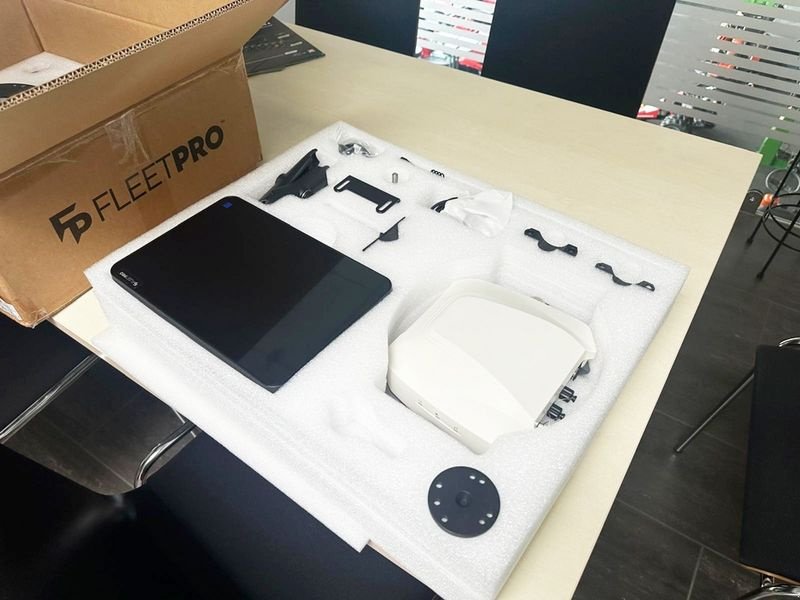 Parallelfahr-System van het type Sonstige Fleetpro Guidance F10.6 Guidance Kit, Neumaschine in St. Marienkirchen (Foto 1)