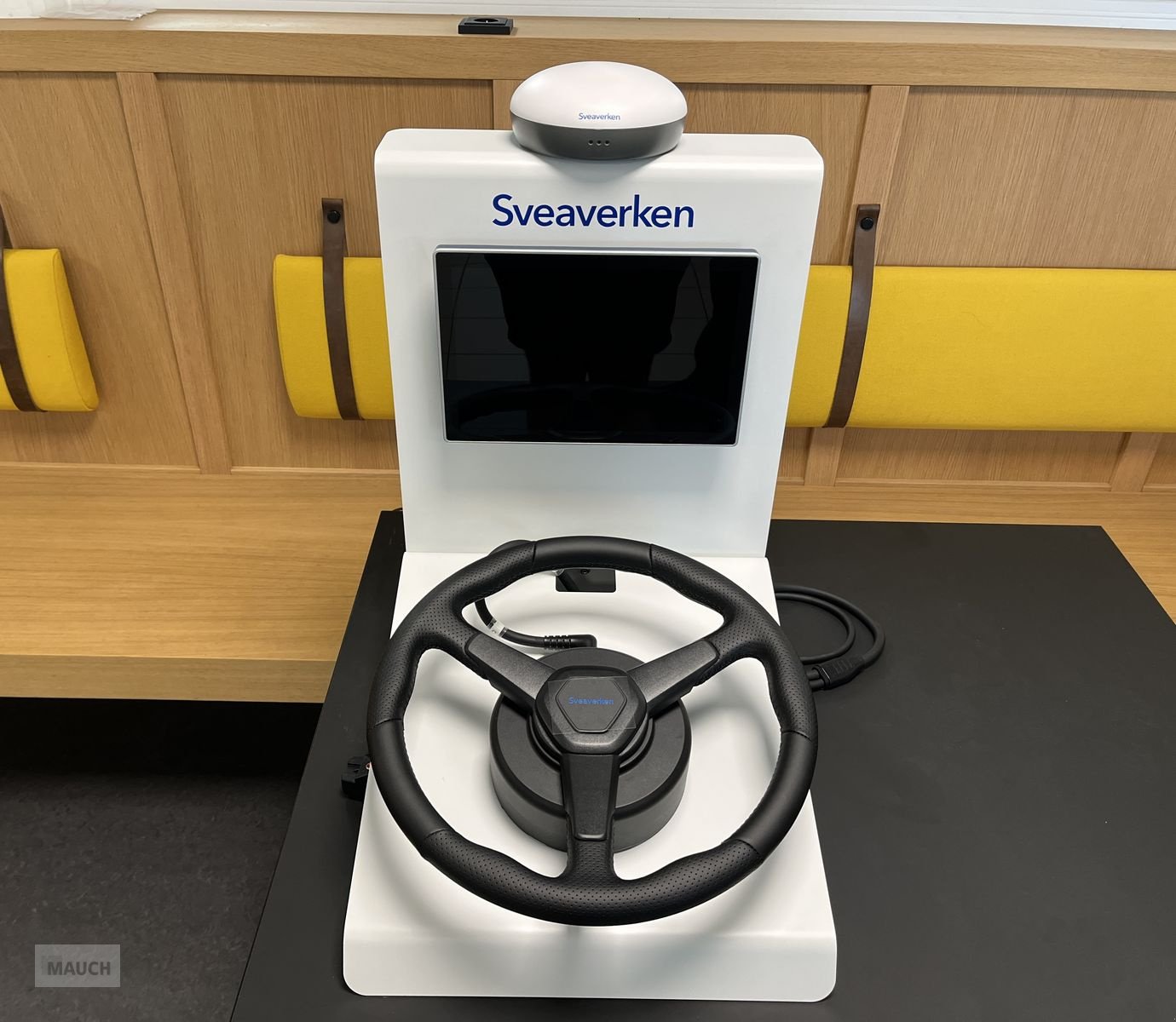 Parallelfahr-System of the type Sonstige Lenksystem / Spurführungssystem F200 od. F200Max, Neumaschine in Burgkirchen (Picture 8)