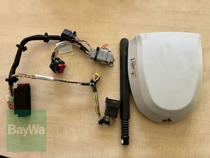 Parallelfahr-System des Typs Sonstige NOVATEL RTK SMART 7, Gebrauchtmaschine in Waldkirchen (Bild 1)