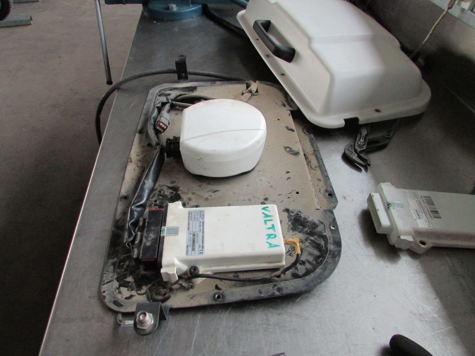 Parallelfahr-System tipa Sonstige Valtra RTK Lenksystem, Gebrauchtmaschine u Saxen (Slika 3)