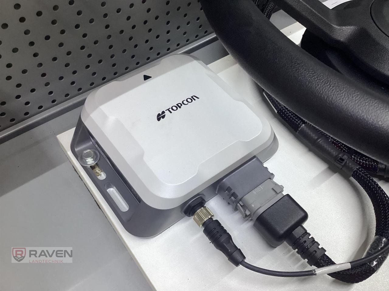 Parallelfahr-System typu Topcon Value Line Lenksystem, Neumaschine v Sulingen (Obrázek 2)