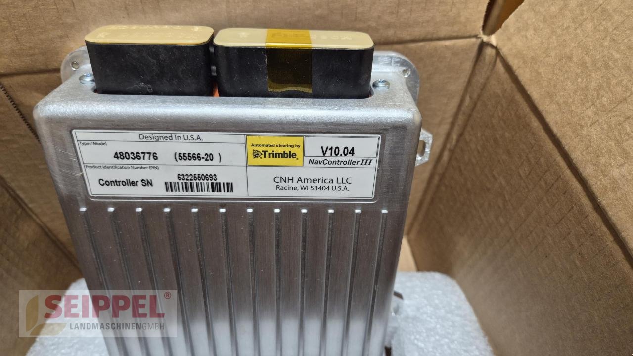 Parallelfahr-System du type Trimble CNH NAV CONTROLLER 48036776, Neumaschine en Groß-Umstadt (Photo 1)
