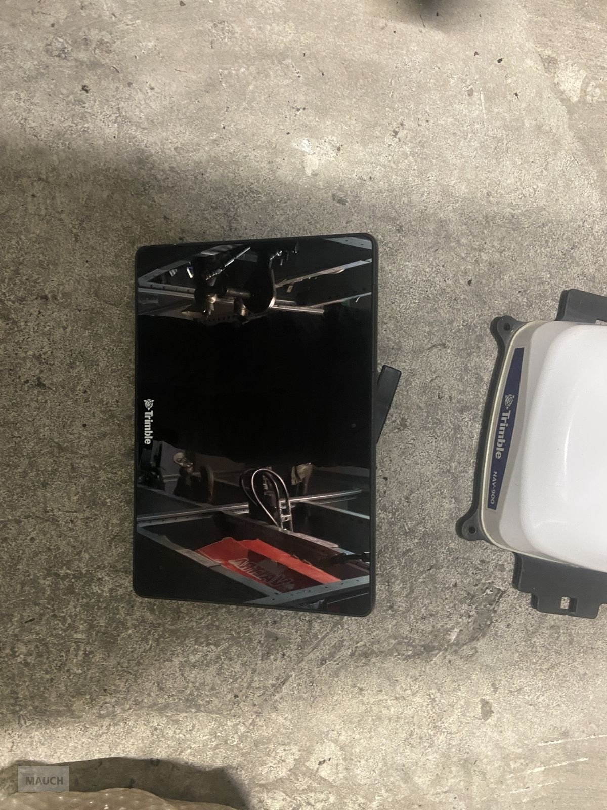 Parallelfahr-System des Typs Trimble Lenksystem NAV-900, Gebrauchtmaschine in Burgkirchen (Bild 1)