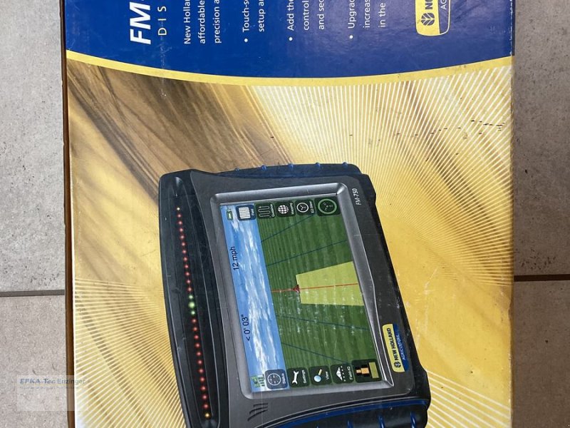 Parallelfahr-System des Typs Trimble New Holland FM 750 Display mit AG25 Empfänger, Neumaschine in Ainring