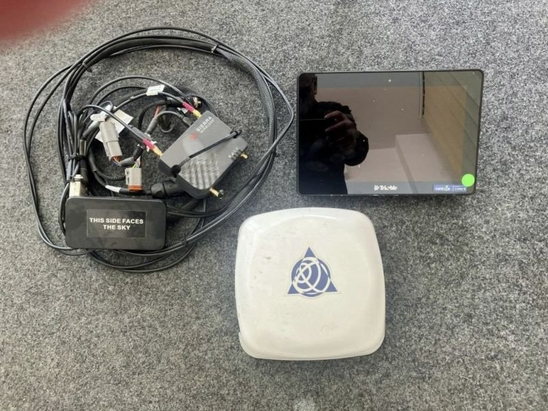 Parallelfahr-System типа Trimble TRIMBLE GFX 750, Gebrauchtmaschine в Grimma