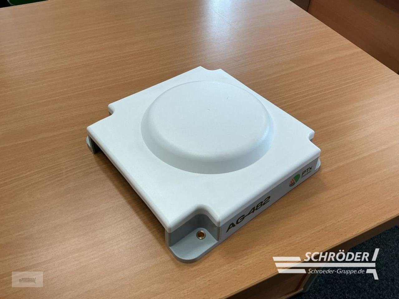 Parallelfahr-System a típus Trimble VARIOGUIDE STANDARD EMPFÄNGER, Neumaschine ekkor: Lastrup (Kép 2)