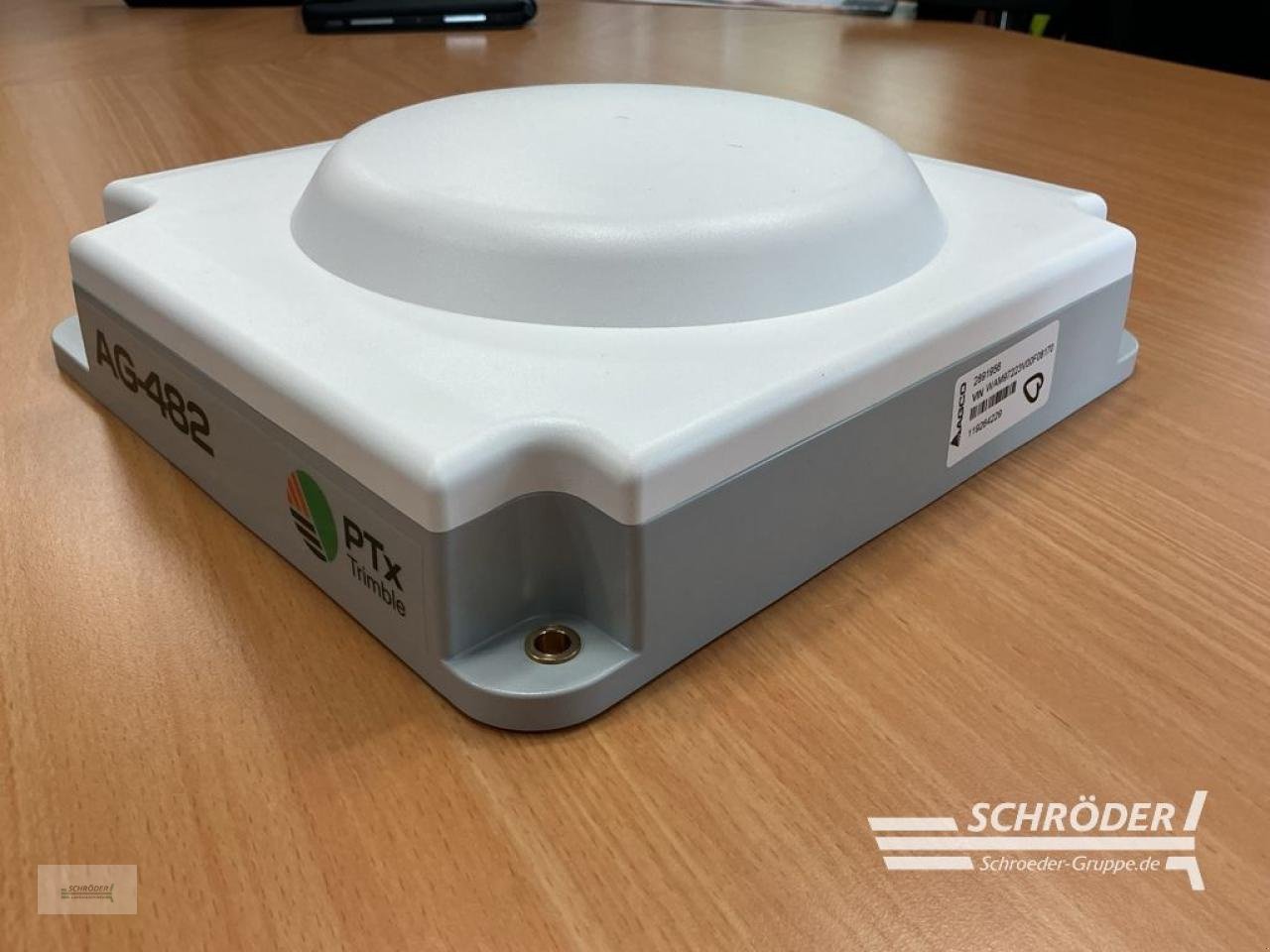 Parallelfahr-System a típus Trimble VARIOGUIDE STANDARD EMPFÄNGER, Neumaschine ekkor: Lastrup (Kép 3)