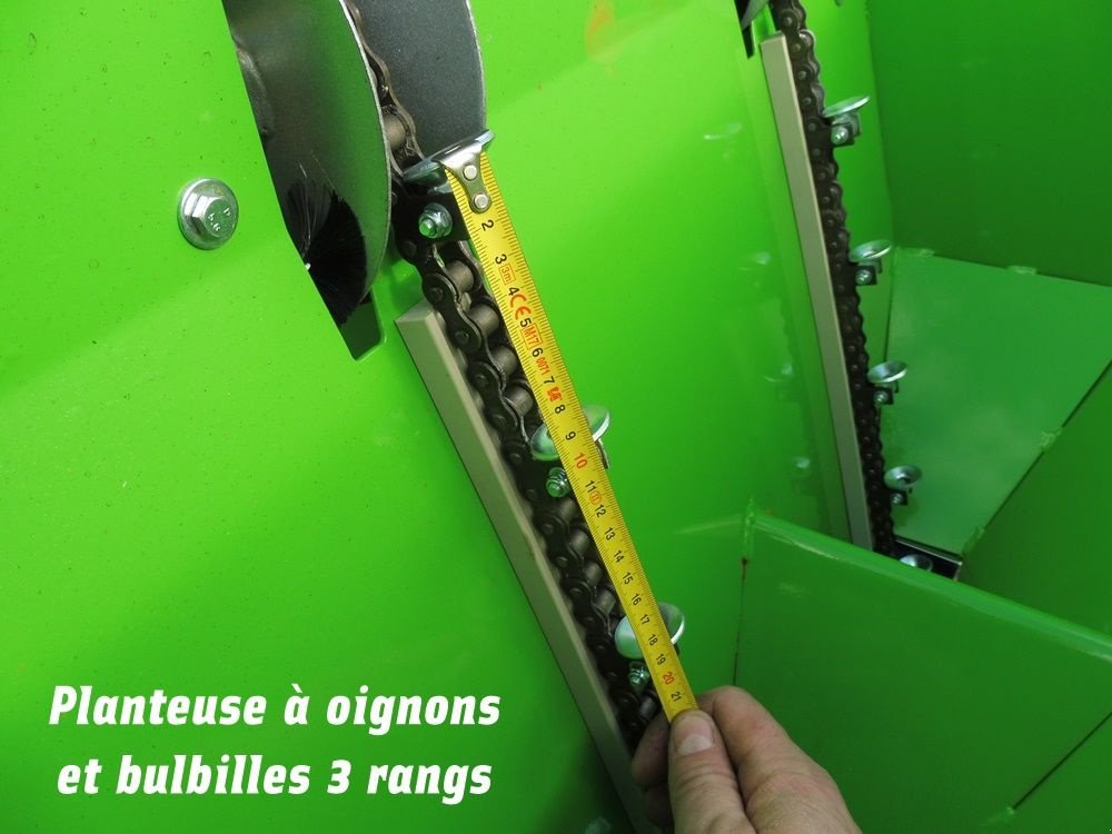 Pflanzmaschine Türe ait BOMET PLANTEUSE OIGNONS BULBILLES S290, Gebrauchtmaschine içinde RETHEL (resim 10)