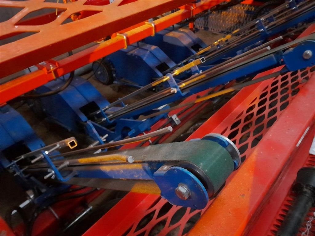 Pflanzmaschine Türe ait Ferrari Fastblock, Gebrauchtmaschine içinde Horsens (resim 4)