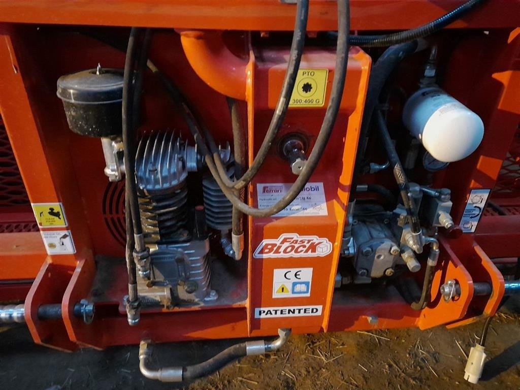 Pflanzmaschine Türe ait Ferrari Fastblock, Gebrauchtmaschine içinde Horsens (resim 6)