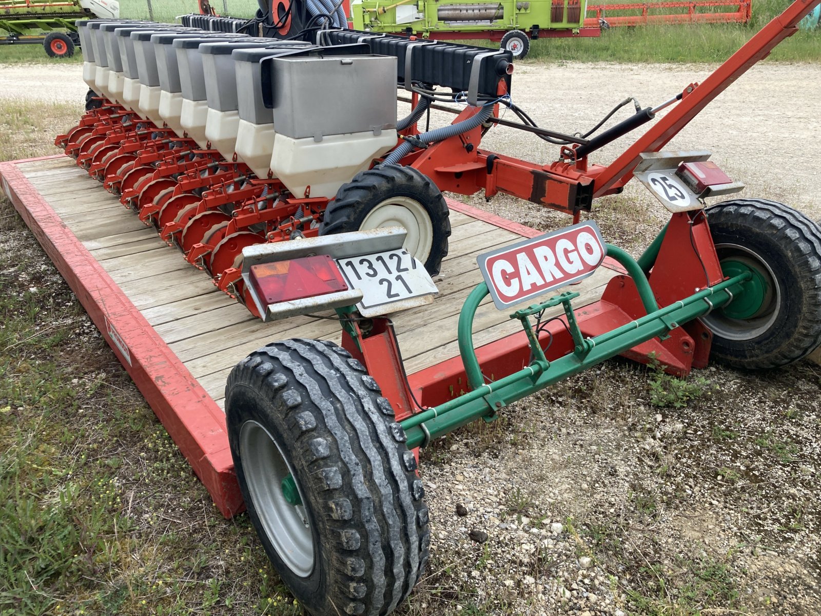 Pflanzmaschine typu Kuhn SEMOIR MONOGRAINE PLANTER 2, Gebrauchtmaschine v VAROIS & CHAIGNOT (Obrázek 3)