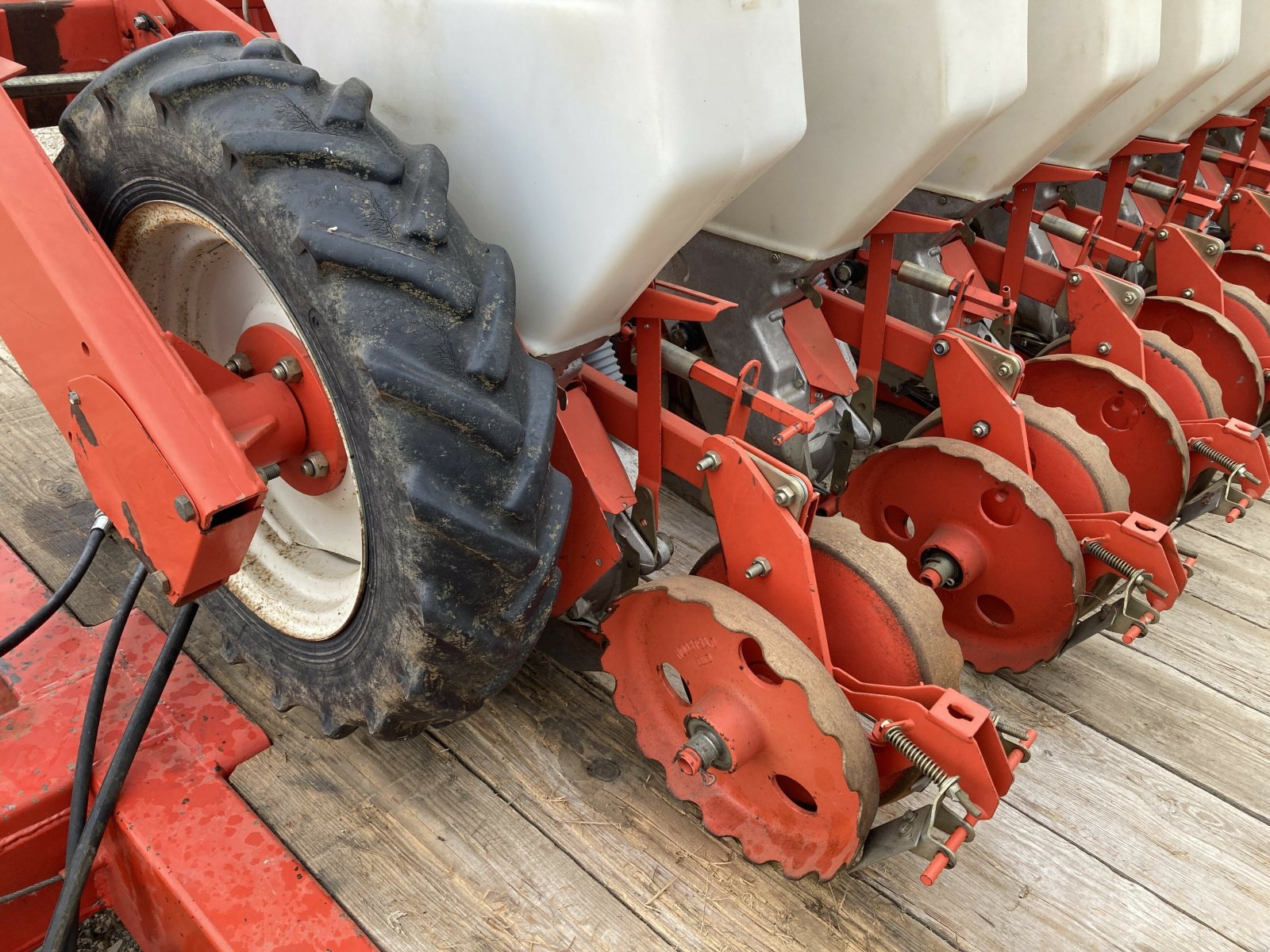 Pflanzmaschine typu Kuhn SEMOIR MONOGRAINE PLANTER 2, Gebrauchtmaschine v VAROIS & CHAIGNOT (Obrázek 4)