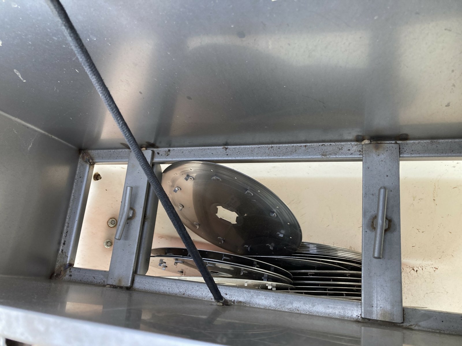 Pflanzmaschine typu Kuhn SEMOIR MONOGRAINE PLANTER 2, Gebrauchtmaschine v VAROIS & CHAIGNOT (Obrázek 7)