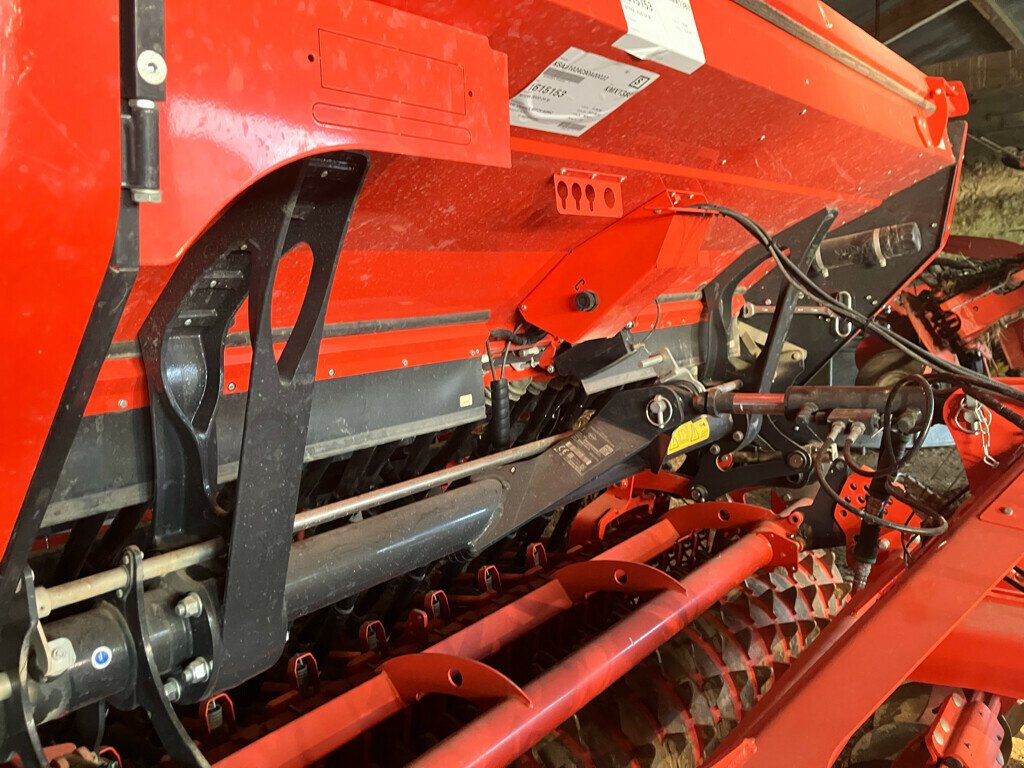 Pflanzmaschine tip Kuhn SEMOIR SITERRA, Gebrauchtmaschine in SAINT ANDIOL (Poză 7)