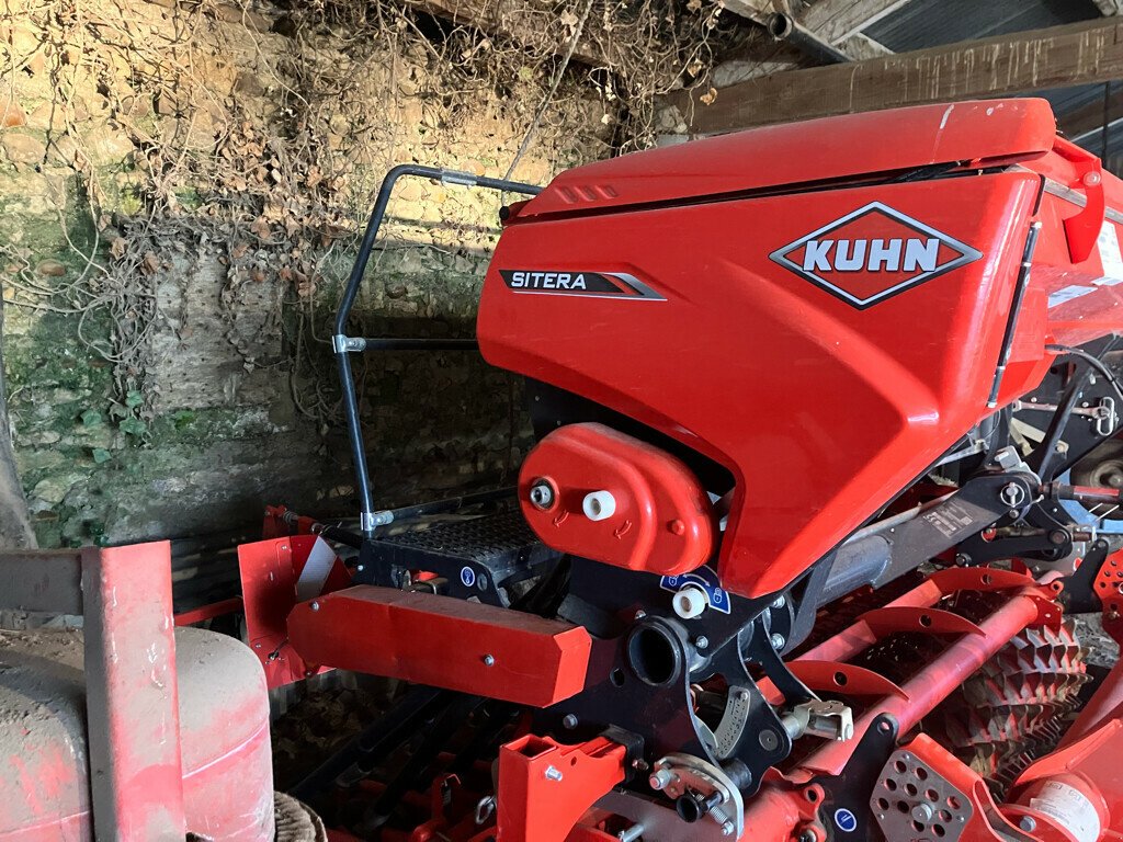Pflanzmaschine tip Kuhn SEMOIR SITERRA, Gebrauchtmaschine in SAINT ANDIOL (Poză 2)