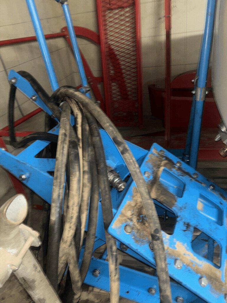 Pflanzmaschine от тип Lemken SEMOIR SEEDHUB, Gebrauchtmaschine в PONTIVY (Снимка 6)