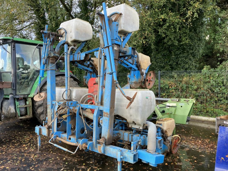 Pflanzmaschine от тип Monosem SEMOIR PNU 6 RGS, Gebrauchtmaschine в PLOUIGNEAU (Снимка 1)