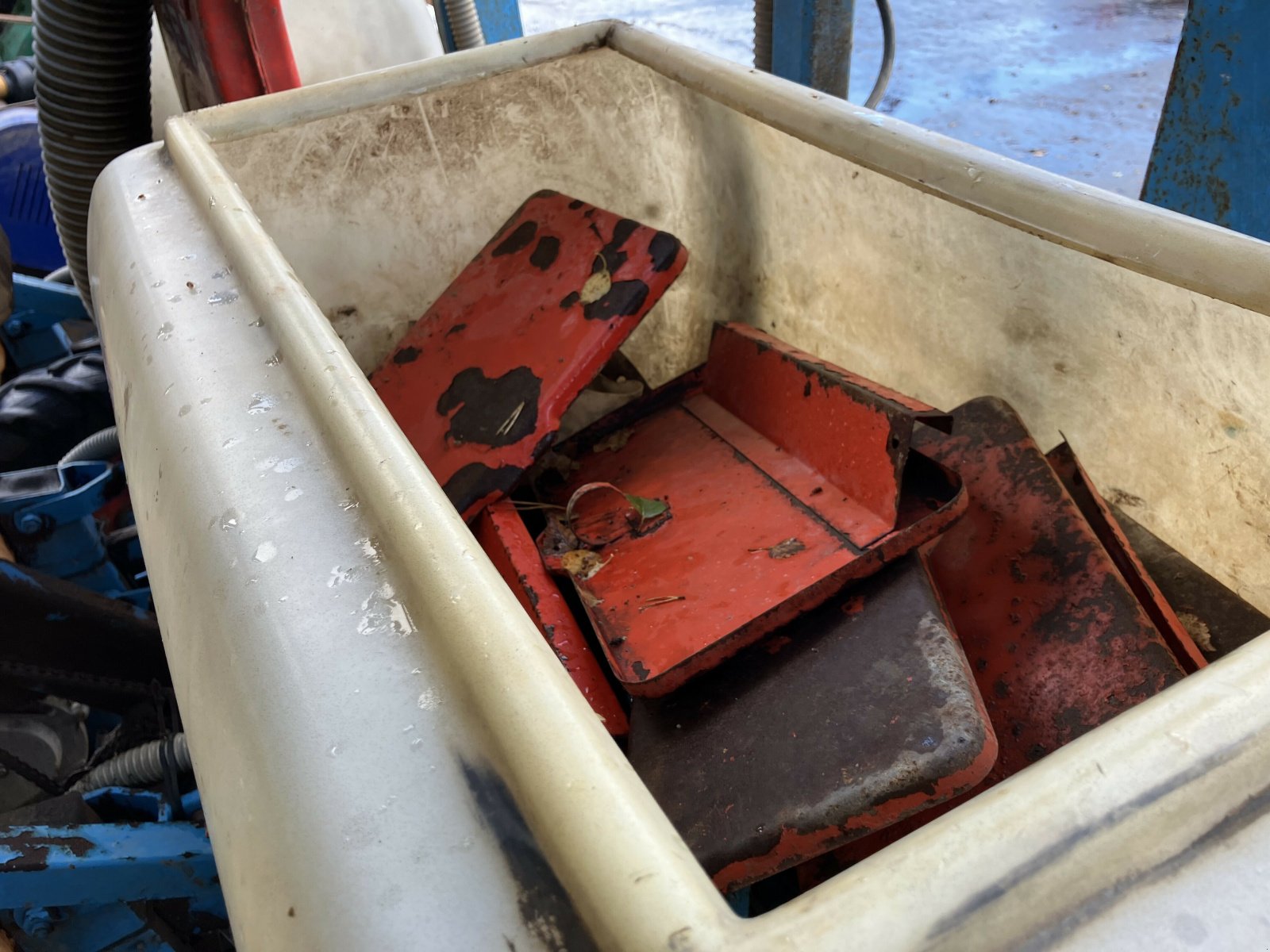 Pflanzmaschine типа Monosem SEMOIR PNU 6 RGS, Gebrauchtmaschine в PLOUIGNEAU (Фотография 3)