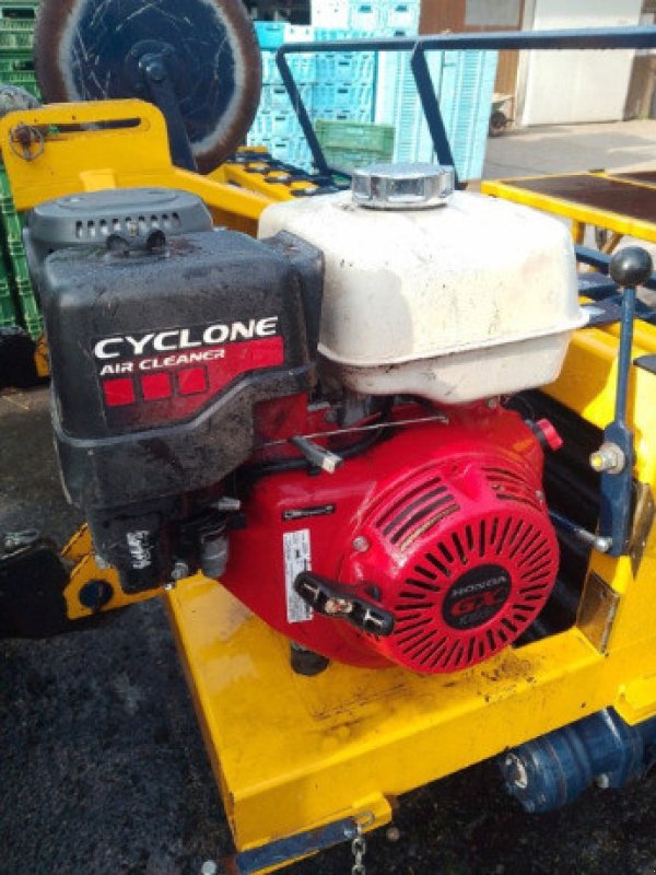 Pflanzmaschine des Typs nicht bekannt Sonstiges, Gebrauchtmaschine in Gampelen (Bild 4)