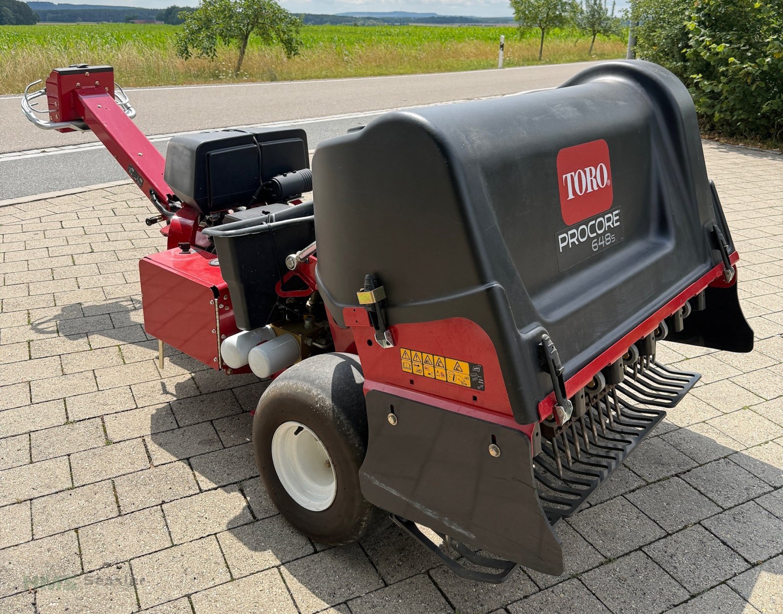 Pflegefahrzeug & Pflegegerät Türe ait Toro ProCore 648, Gebrauchtmaschine içinde Weidenbach (resim 3)