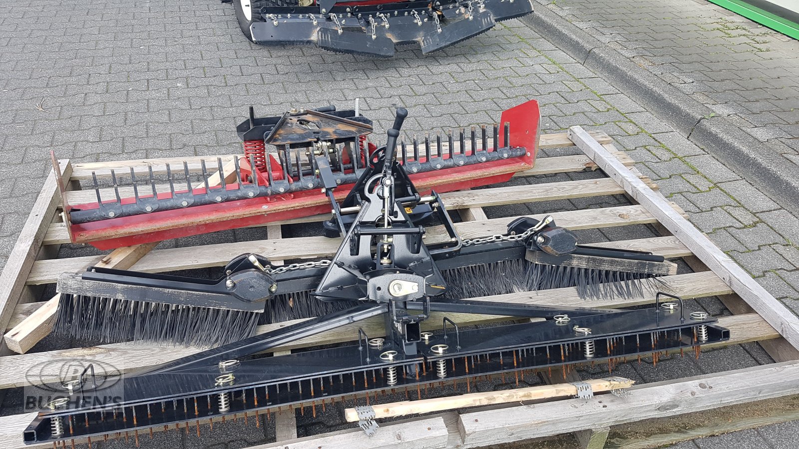 Pflegefahrzeug & Pflegegerät des Typs Toro Sand Pro 3040, Gebrauchtmaschine in Olpe (Bild 5)