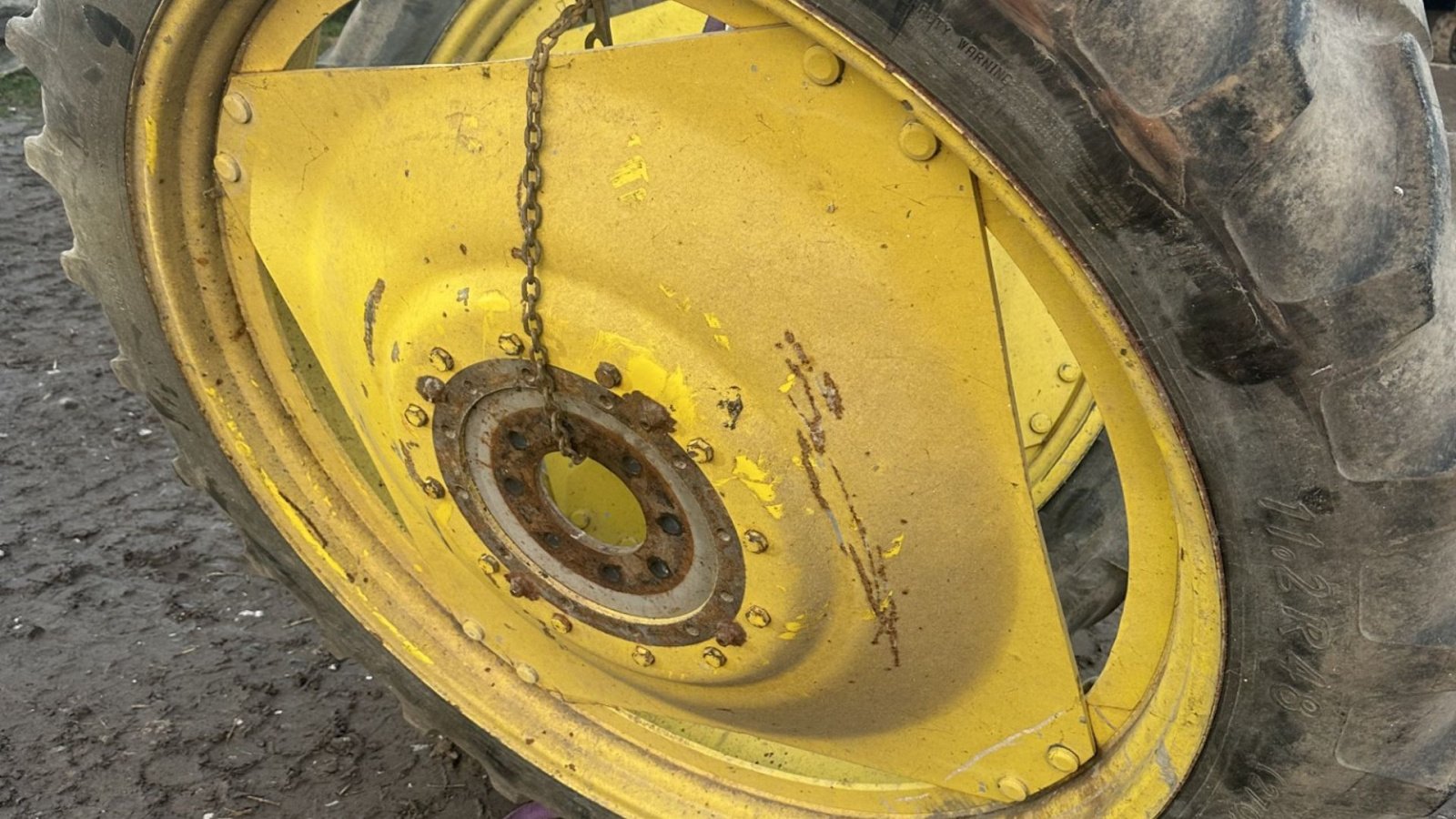 Pflegerad del tipo Alliance 270/95R48(11.2R48), Gebrauchtmaschine In øster ulslev (Immagine 2)