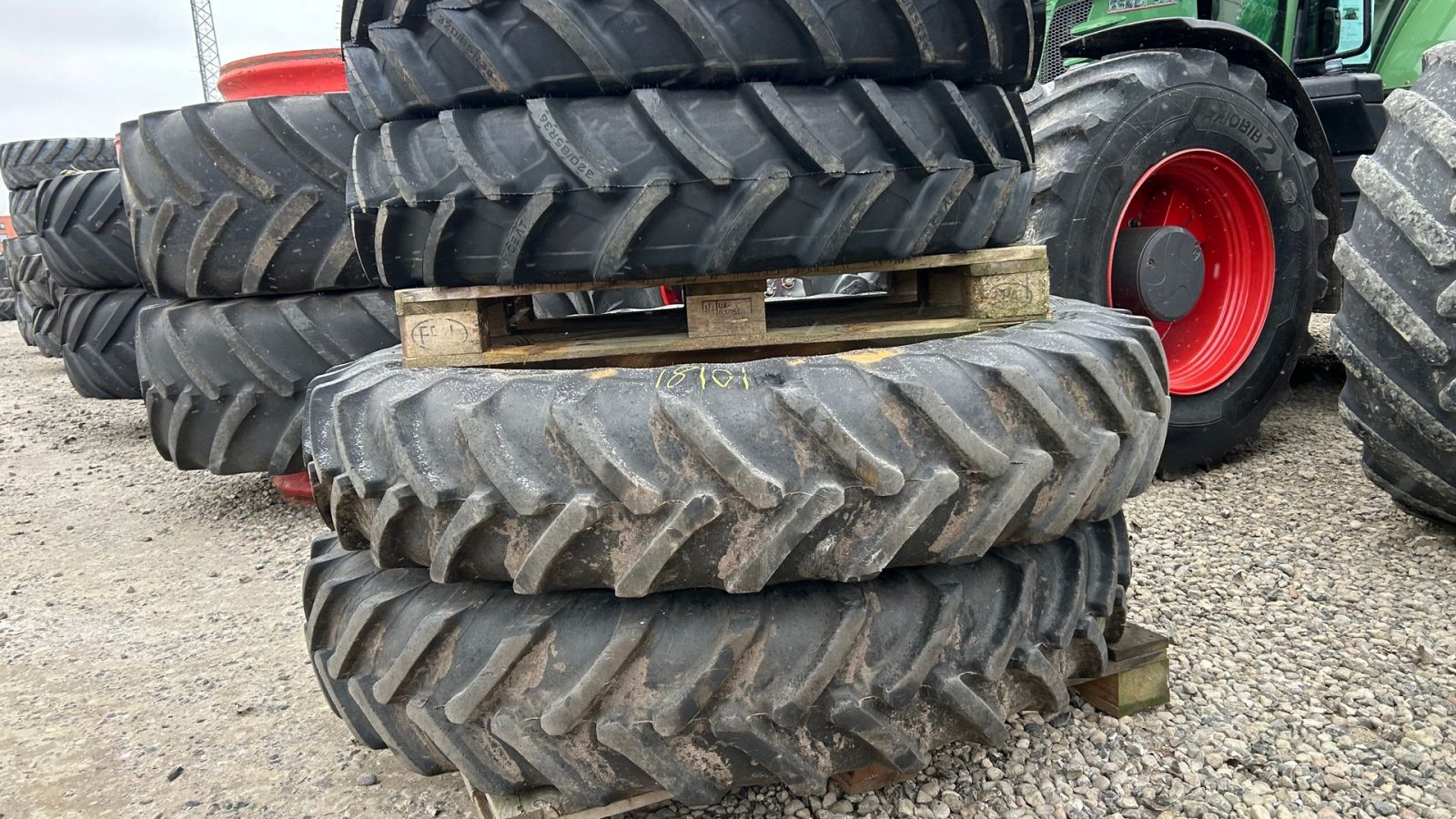 Pflegerad typu Alliance 340/85R48 + 320/85R36 - stilbare fælge 8 + 10 huls uds. nav for og bag, Gebrauchtmaschine v Rødekro (Obrázek 2)