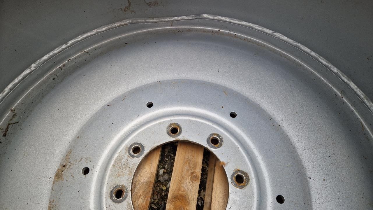 Pflegerad des Typs Alliance 520/85R38-420/85R28, Gebrauchtmaschine in Viborg (Bild 5)