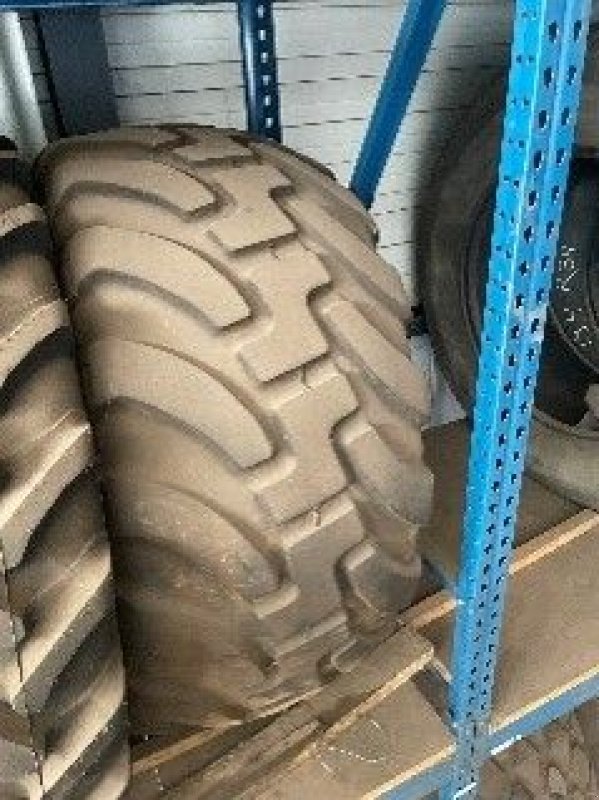Pflegerad des Typs Alliance 650/55 R26.5, Gebrauchtmaschine in Roermond (Bild 1)