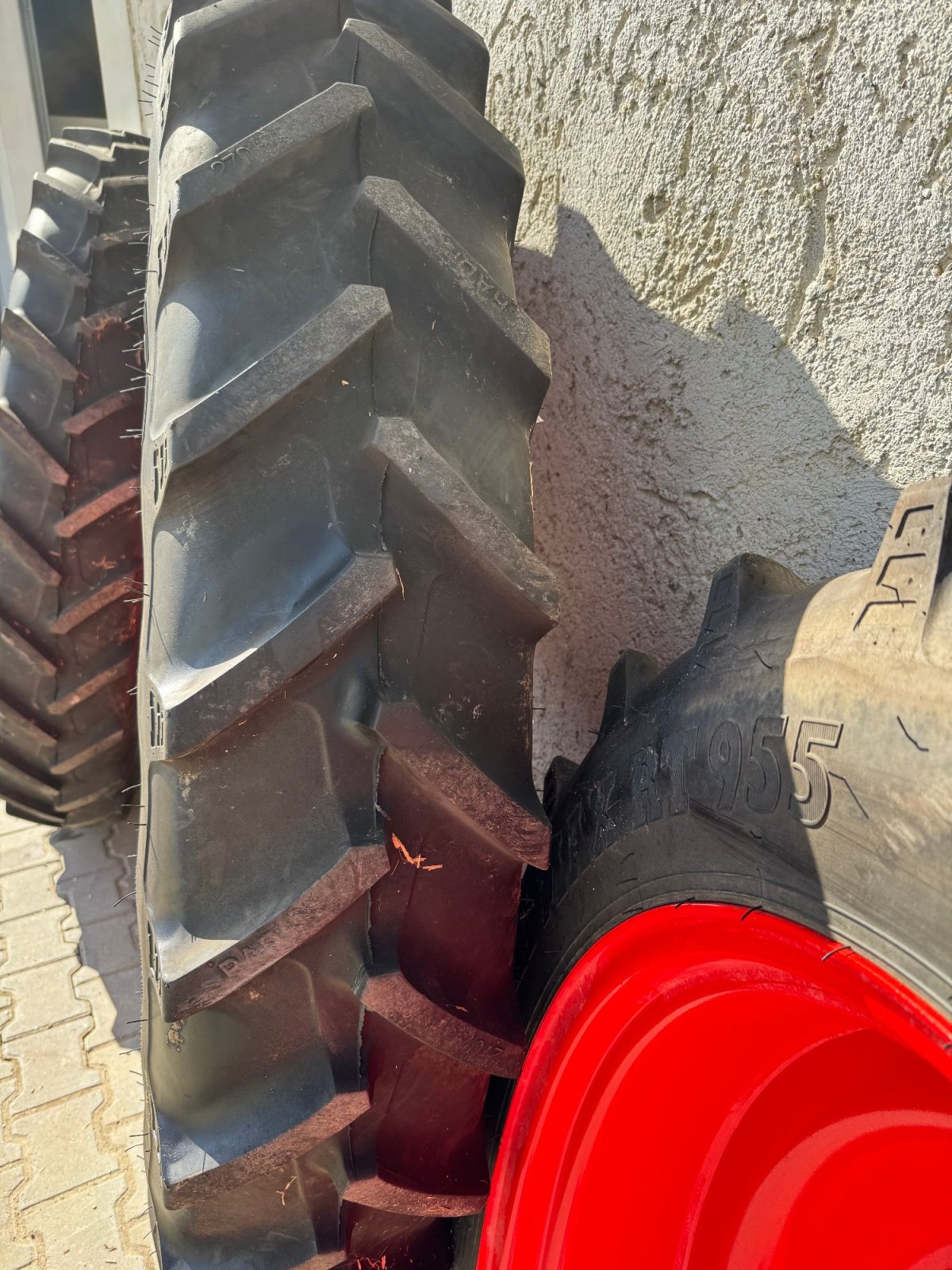 Pflegerad des Typs BKT 270/95 R 48, Gebrauchtmaschine in Straubing (Bild 8)