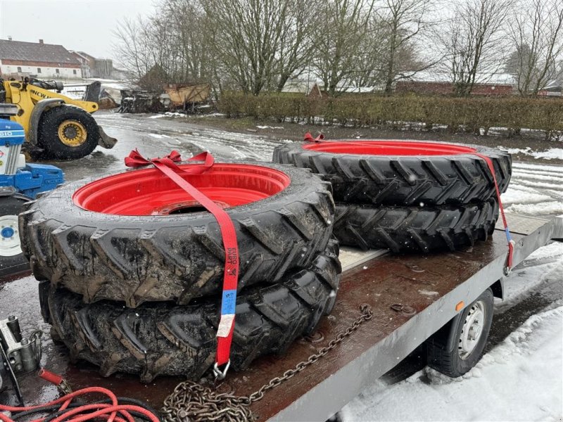 Pflegerad typu BKT 300/95X52- 270/95X38 TIL FENDT 500 SERIE!, Gebrauchtmaschine v Nørager (Obrázek 1)