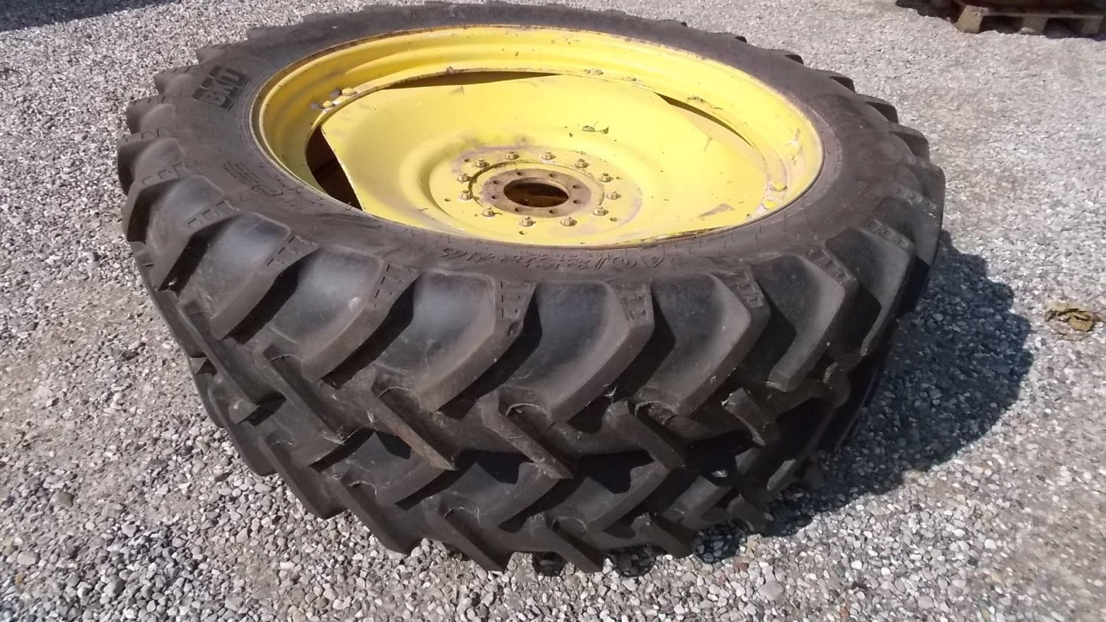 Pflegerad za tip BKT 340/85R46, Gebrauchtmaschine u Roslev (Slika 1)