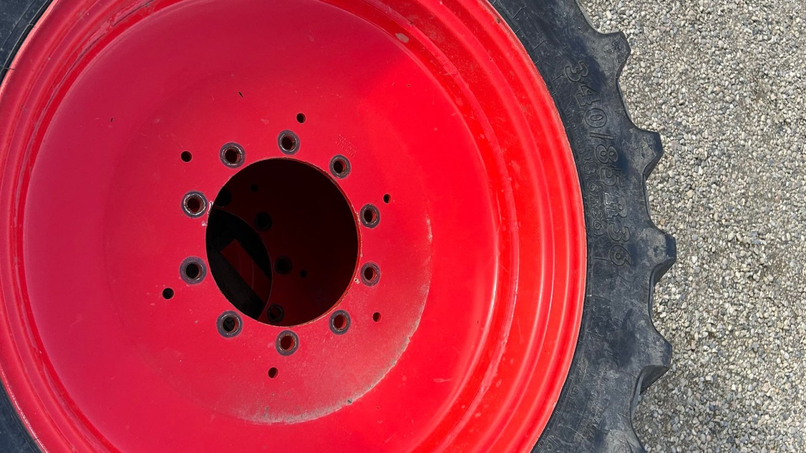 Pflegerad des Typs BKT 380/90R50 + 340/85R36 - spor 2m 10+10 huller - som nyt, Gebrauchtmaschine in Rødekro (Bild 4)