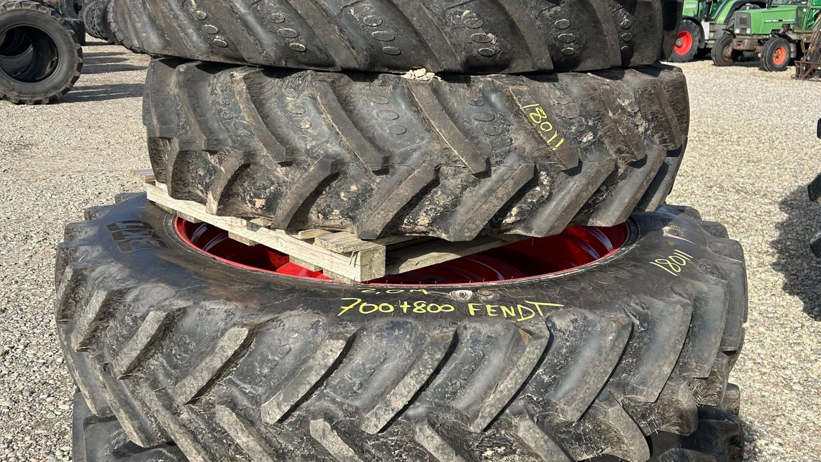 Pflegerad des Typs BKT 380/90R50 + 340/85R36 - spor 2m 10+10 huller - som nyt, Gebrauchtmaschine in Rødekro (Bild 1)