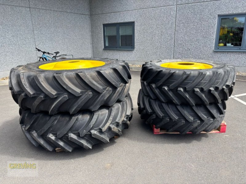 Pflegerad του τύπου Ceat VF 520/85 R38 + 480/70 R30, Neumaschine σε Euskirchen (Φωτογραφία 1)