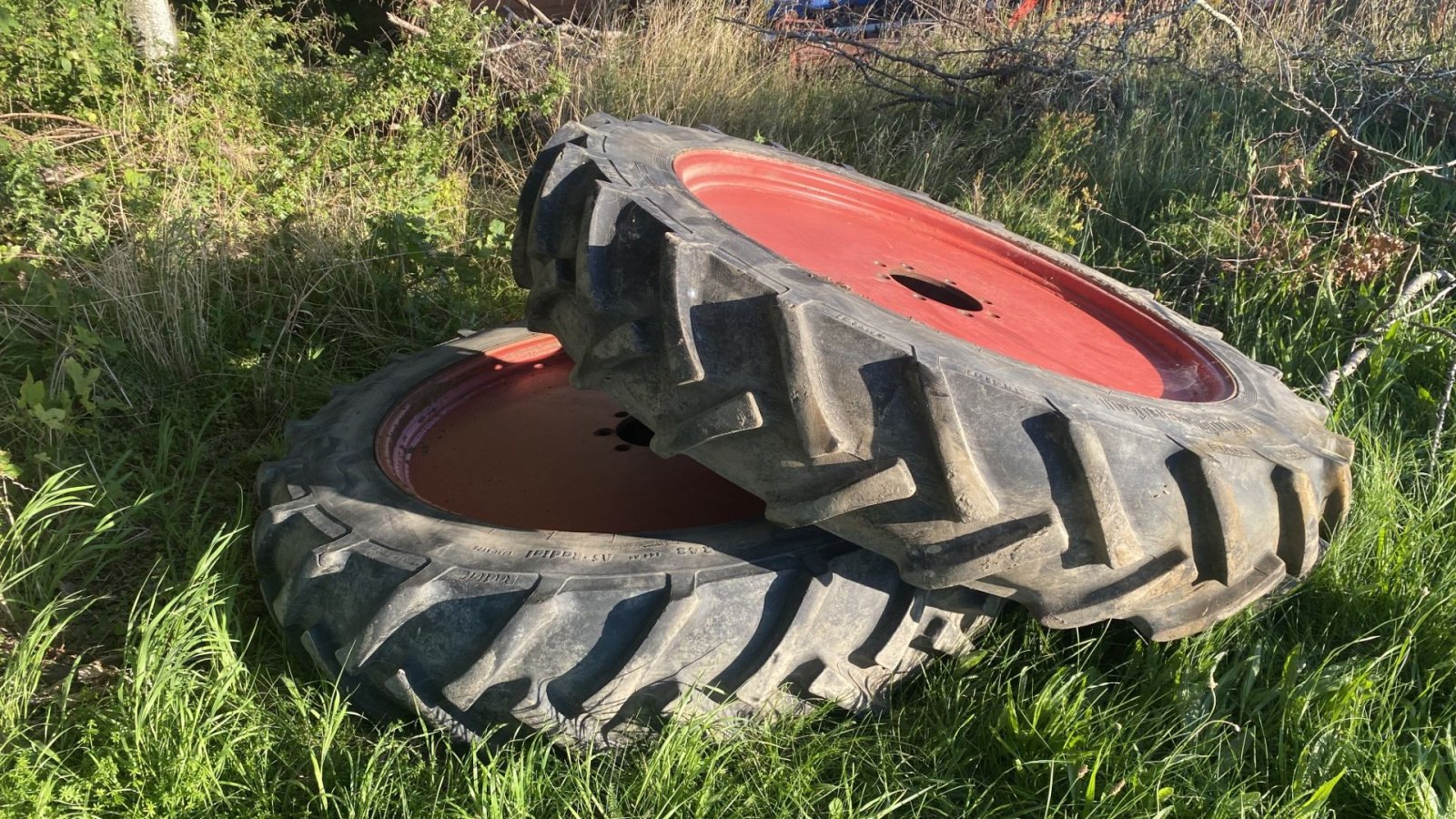 Pflegerad des Typs Continental 13.6R48, Gebrauchtmaschine in øster ulslev (Bild 2)