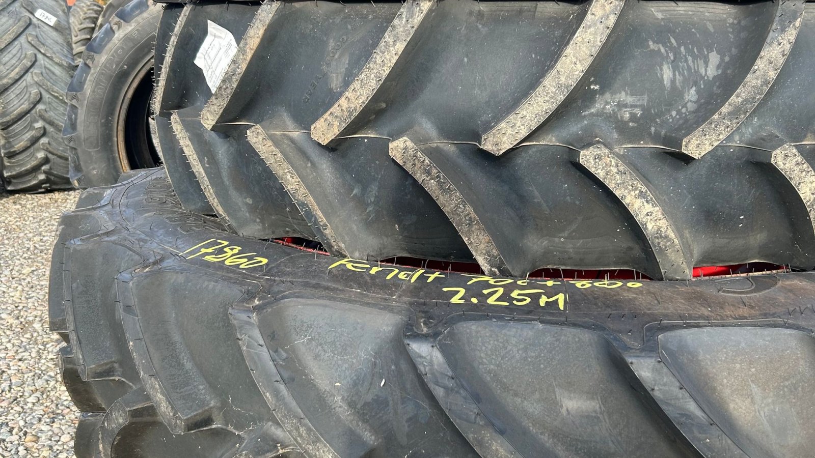 Pflegerad des Typs GoodYear 380/90R54 + 380/80R38 - spor 2.25m 10+10 huls - NYE DÆK, Gebrauchtmaschine in Rødekro (Bild 2)