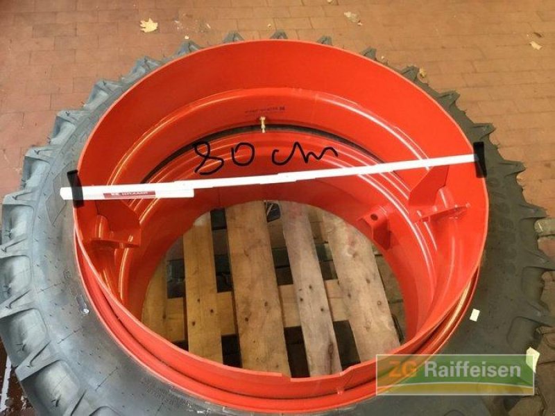 Pflegerad des Typs Kleber 210/95 R32, Neumaschine in Bühl (Bild 7)