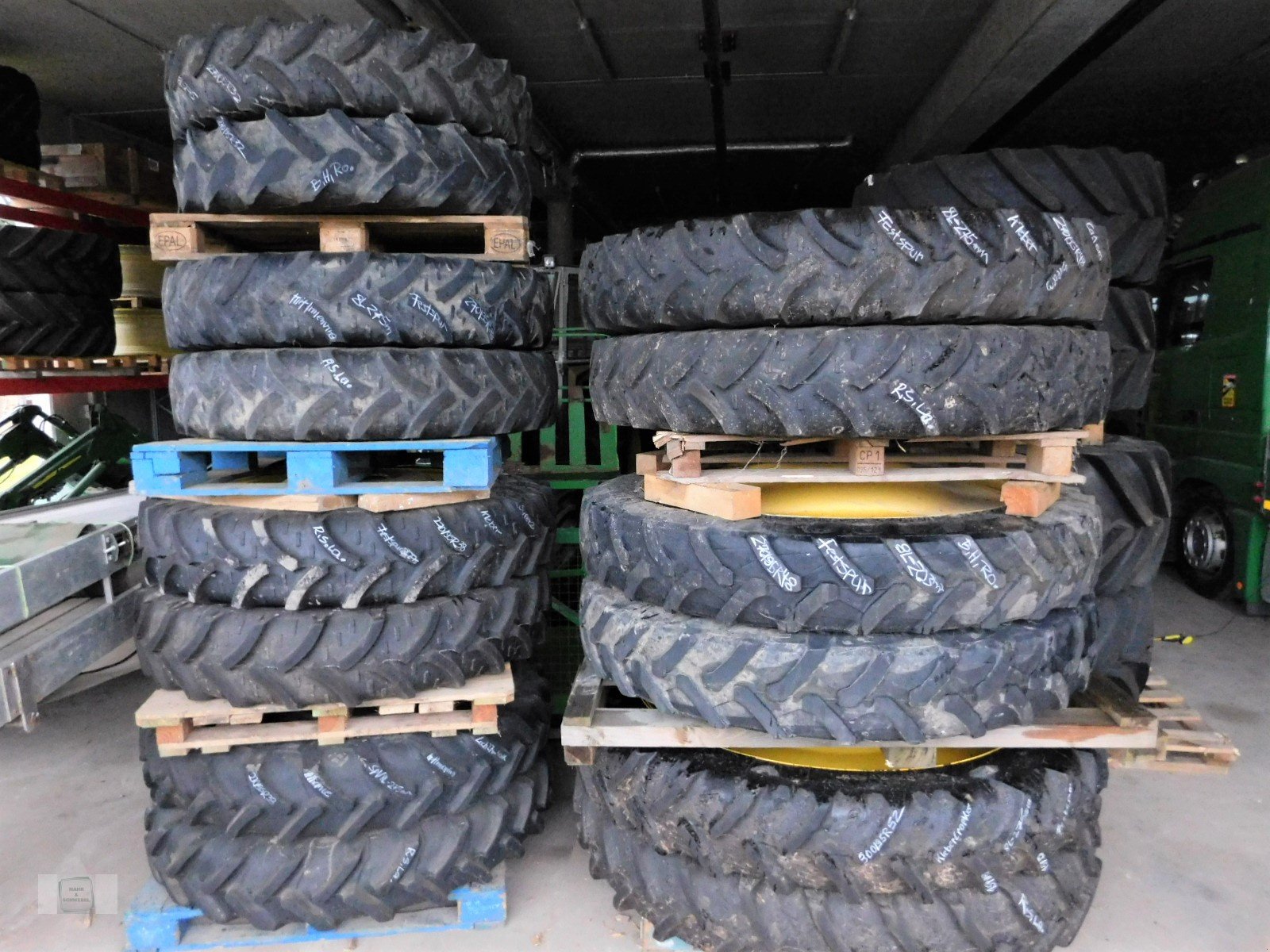 Pflegerad des Typs Kleber 270/95R38 Kleber, Gebrauchtmaschine in Gross-Bieberau (Bild 4)