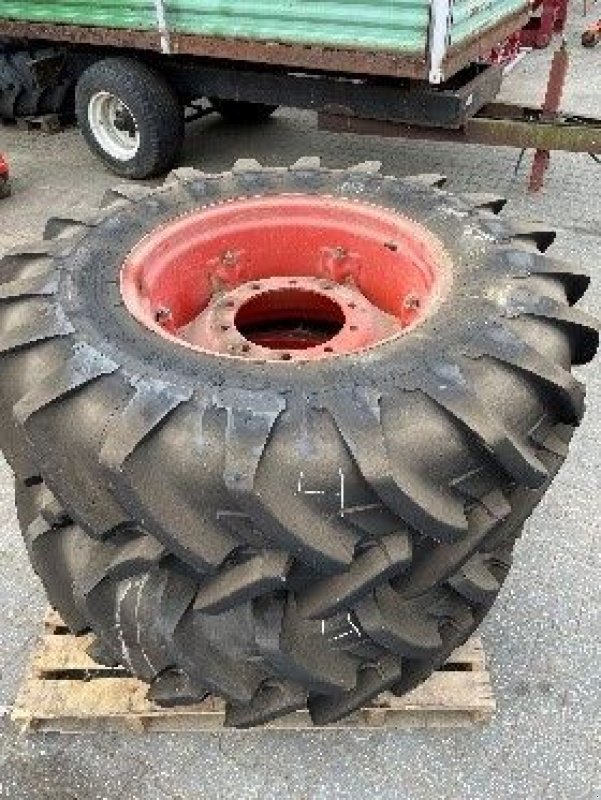 Pflegerad Türe ait Michelin 16.9 R28, Gebrauchtmaschine içinde Roermond (resim 1)