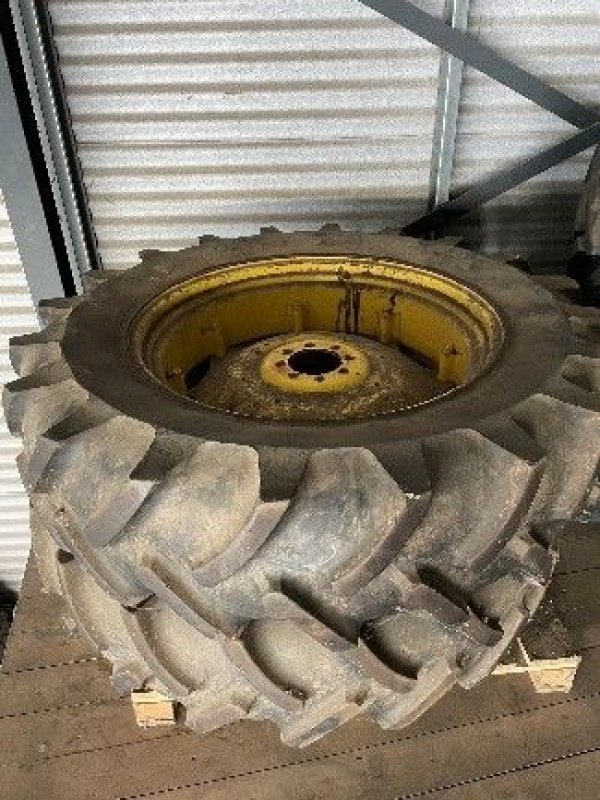 Pflegerad Türe ait Michelin 16.9 R38, Gebrauchtmaschine içinde Roermond (resim 1)