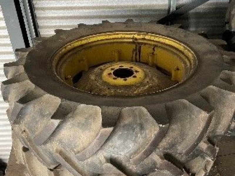 Pflegerad des Typs Michelin 16.9 R38, Gebrauchtmaschine in Roermond (Bild 1)