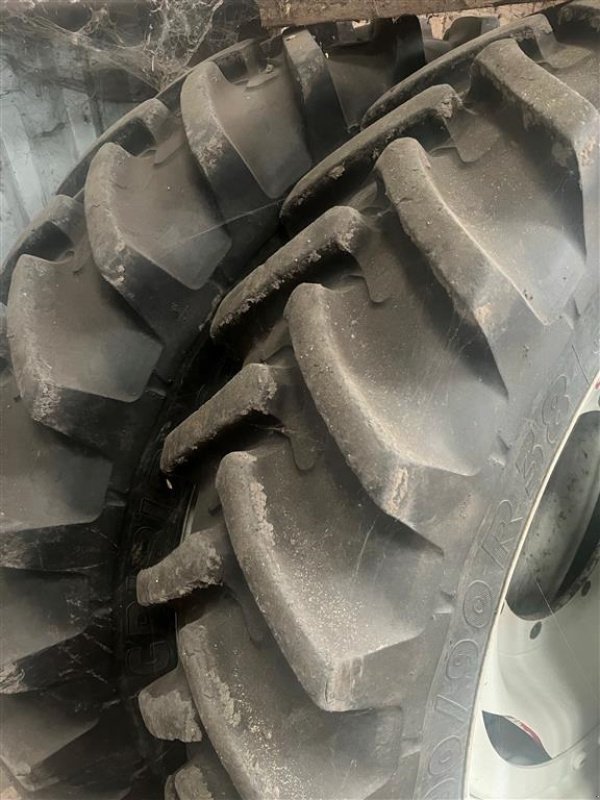 Pflegerad des Typs Michelin 320/90R54 & 290/90 R38, Gebrauchtmaschine in Gjerlev J. (Bild 1)